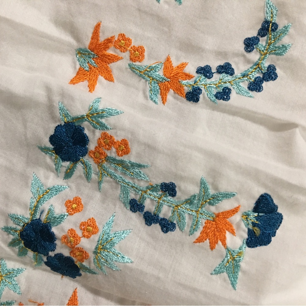 BCBG cotton skirt embroidered - Picture 2 of 11